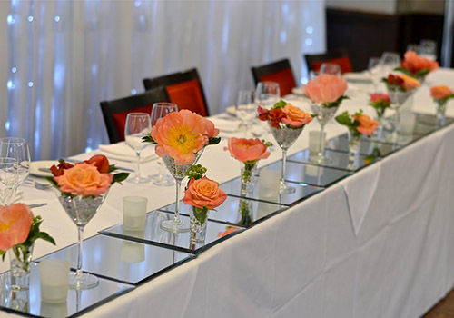 Multiple table centre mirrors
